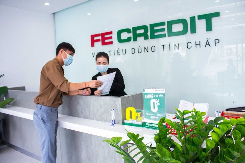 Công ty tài chính FE Credit