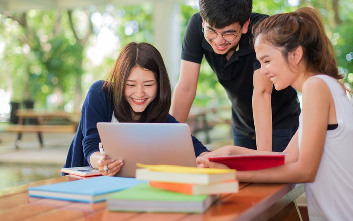 Các môn học ngành thường mại điện tử